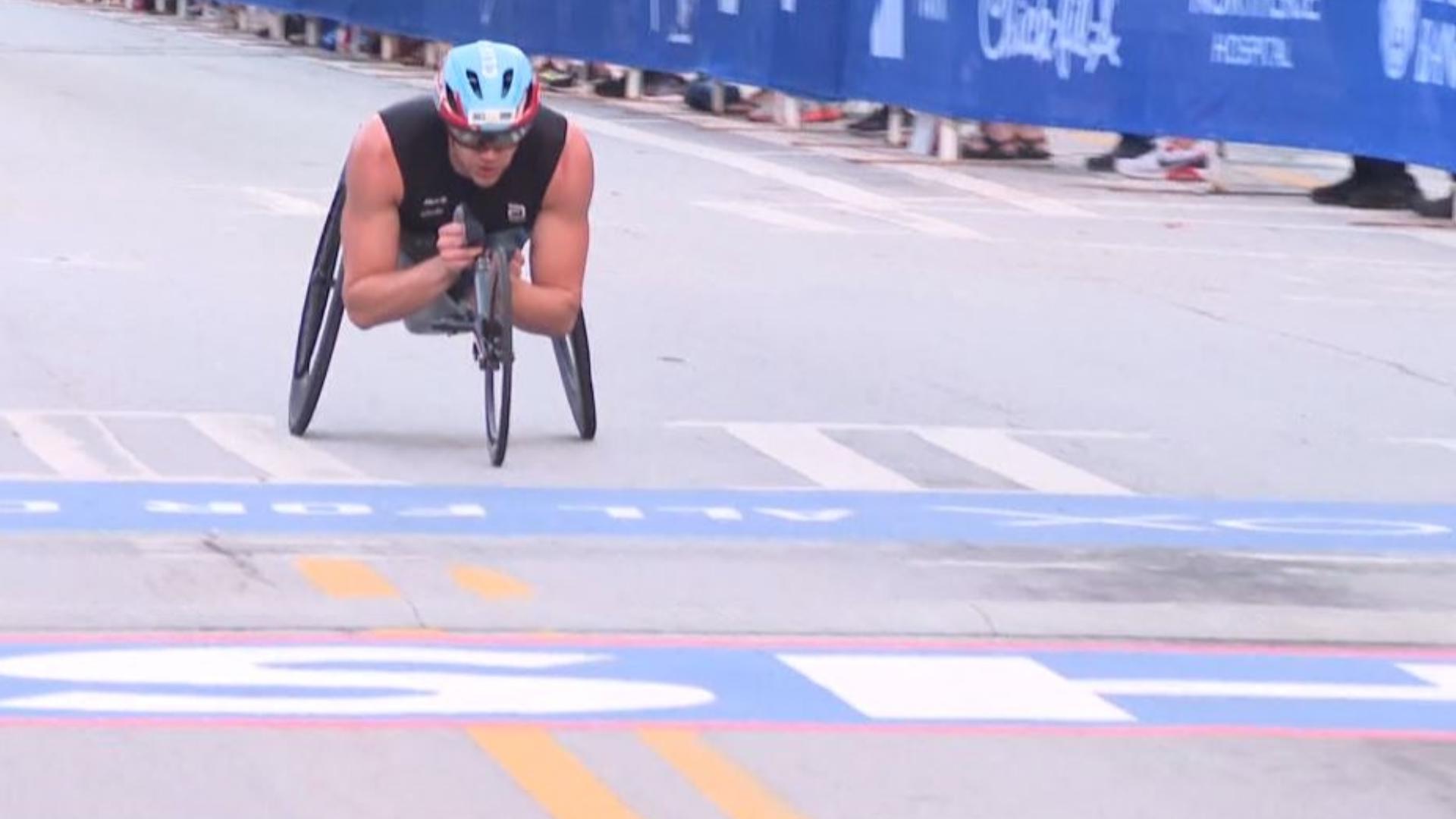 Daniel Romanchuk won his seventh AJC Peachtree Road Race in a row.