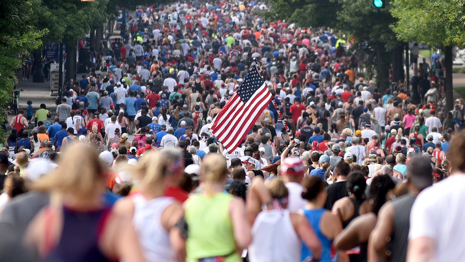 Peachtree Road Race results live stream updates