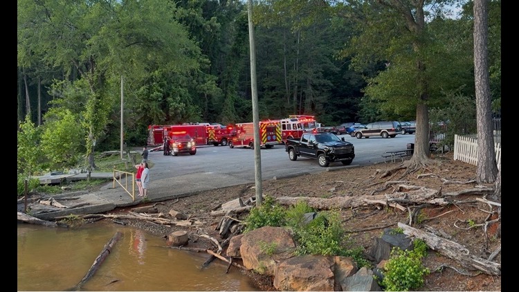 Allatoona Lake search: Teen's body recovered after boat found circling ...
