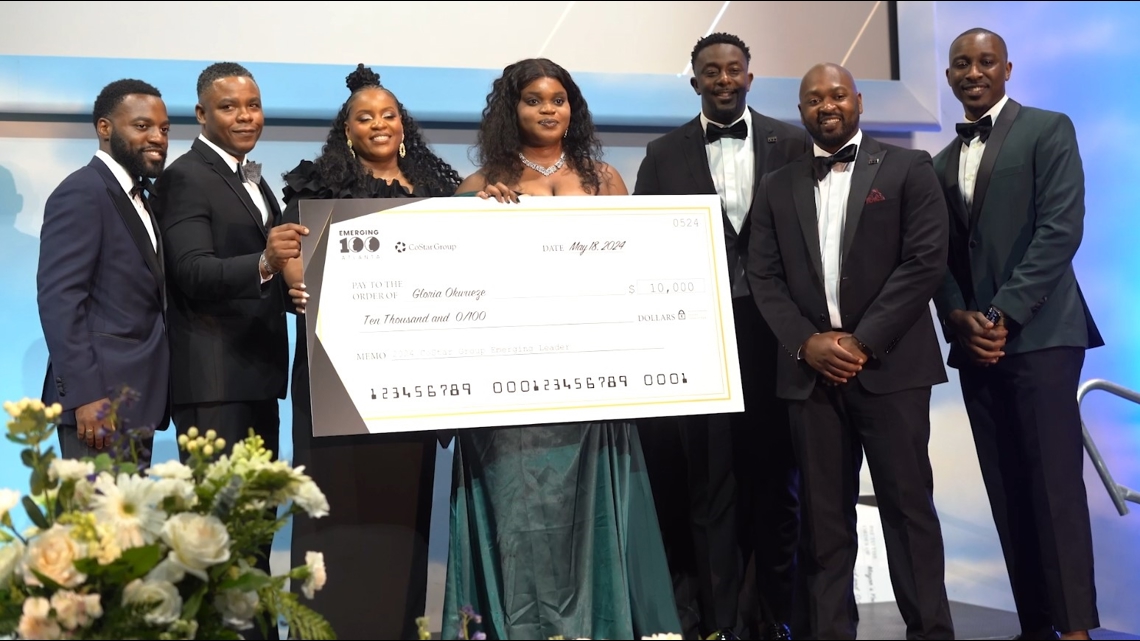 Emerging 100 of Atlanta gives $80K in scholarships at annual gala - Vimarsana News