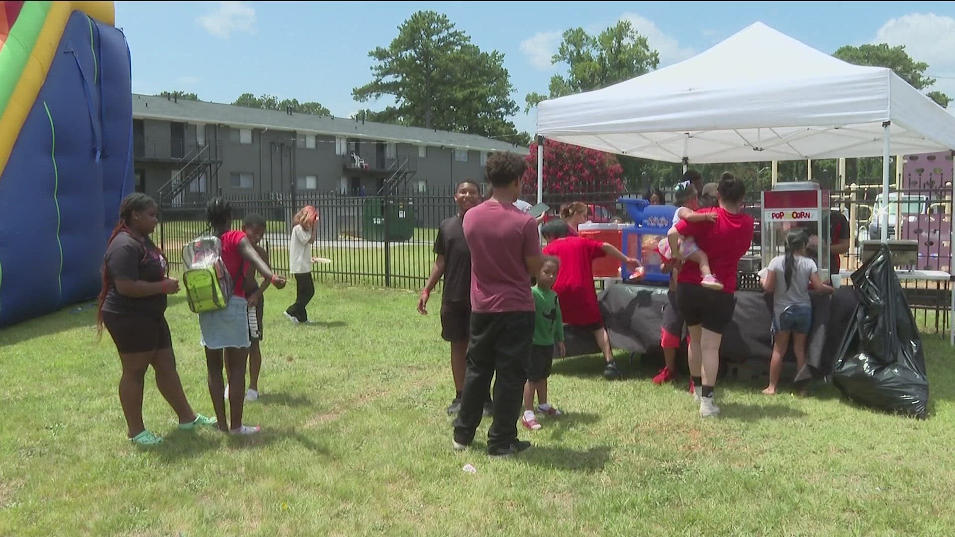 Property managers went all out for an event aimed at building up the troubled Marietta apartment complex.