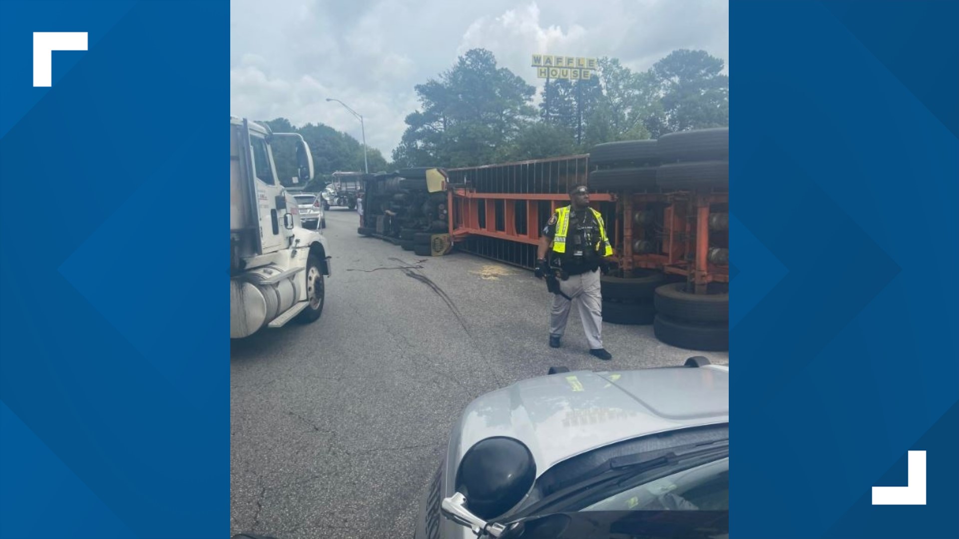 Overturned tractor trailer I 85 N South Fulton | 11alive.com