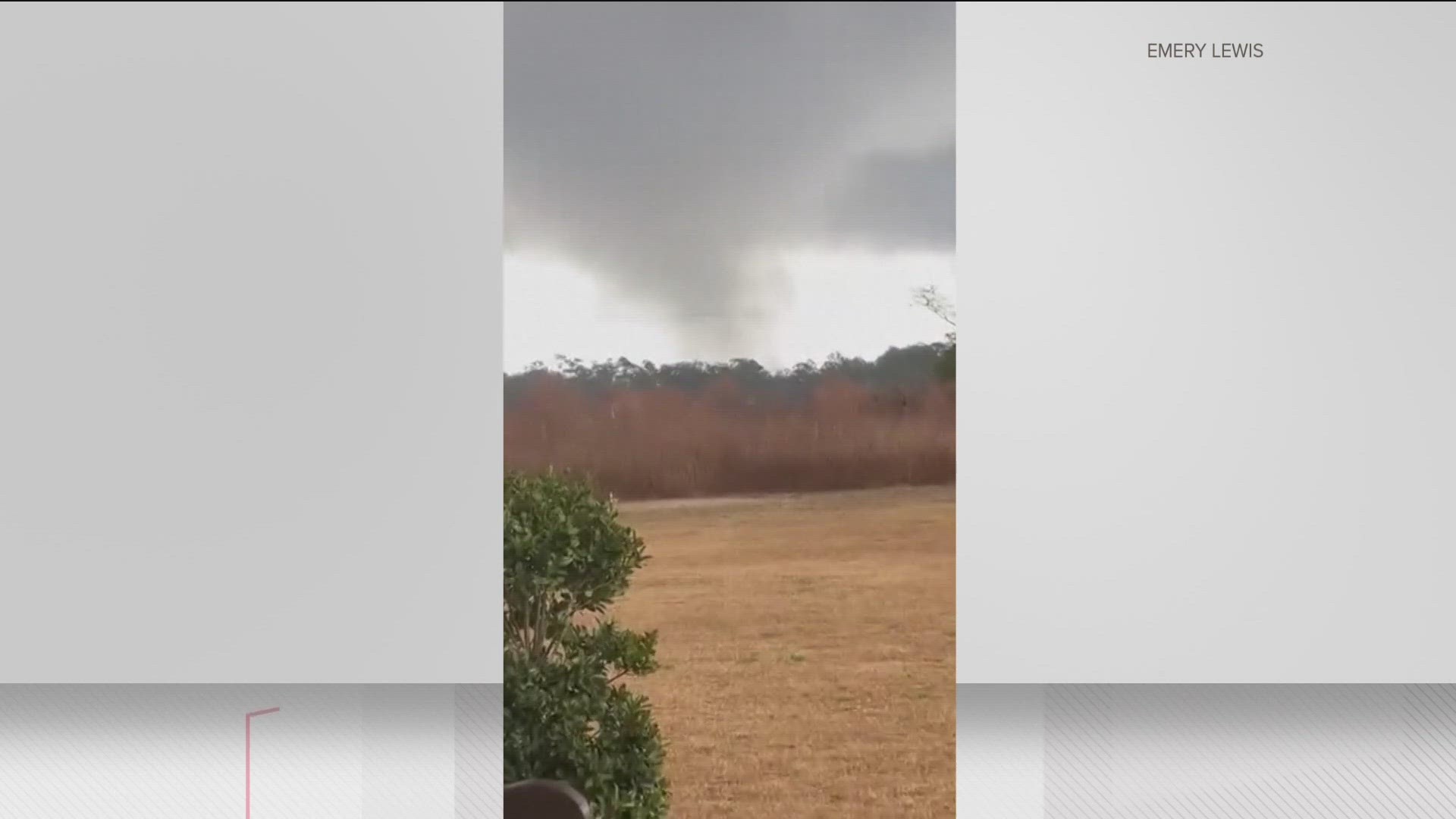 High winds and rain hit metro Atlanta on Sunday.