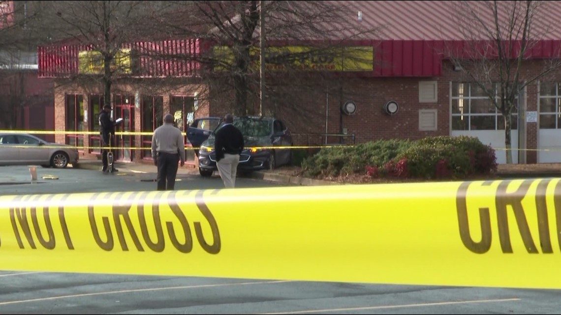 Tires Plus employee shot, killed on DeKalb Industrial Way