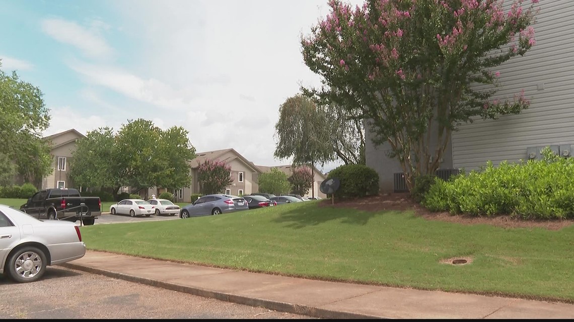 Some Sable Chase Apartments residents with no AC - Vimarsana News