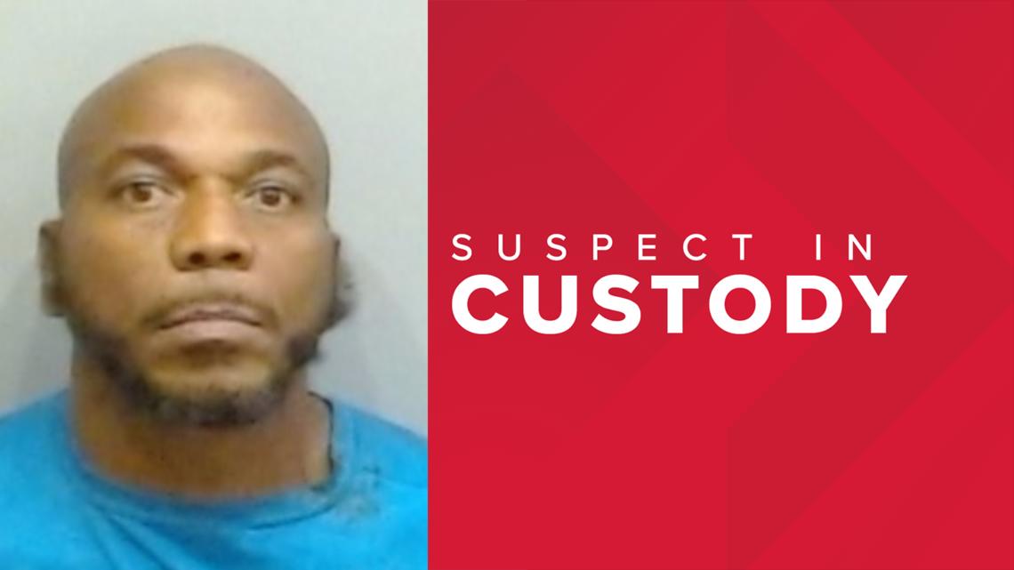 Warrants reveal moments leading up to man pointing gun, chasing Atlanta Firefighters