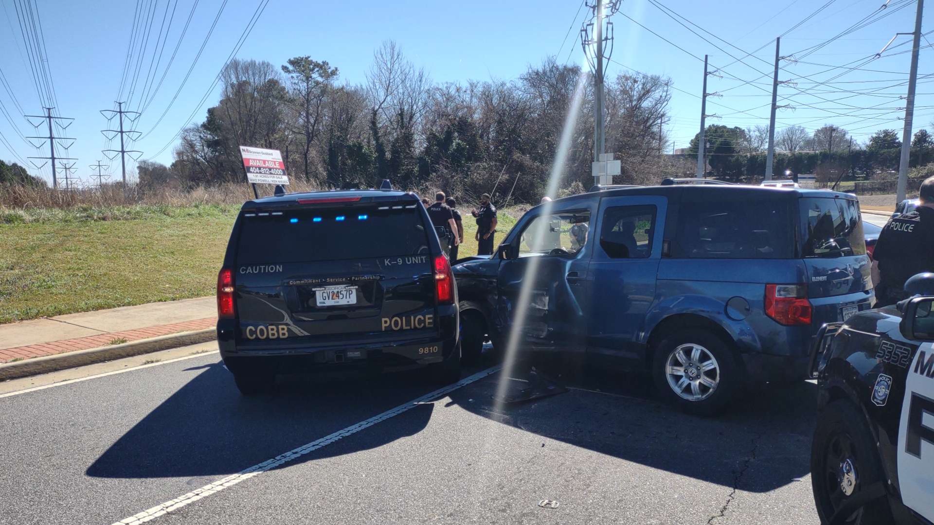 Marietta Police chase, driver rams into cars in stolen SUV | 11alive.com
