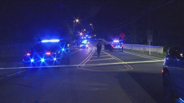 Police: Man walks out of garage after being shot, dies in driveway ...