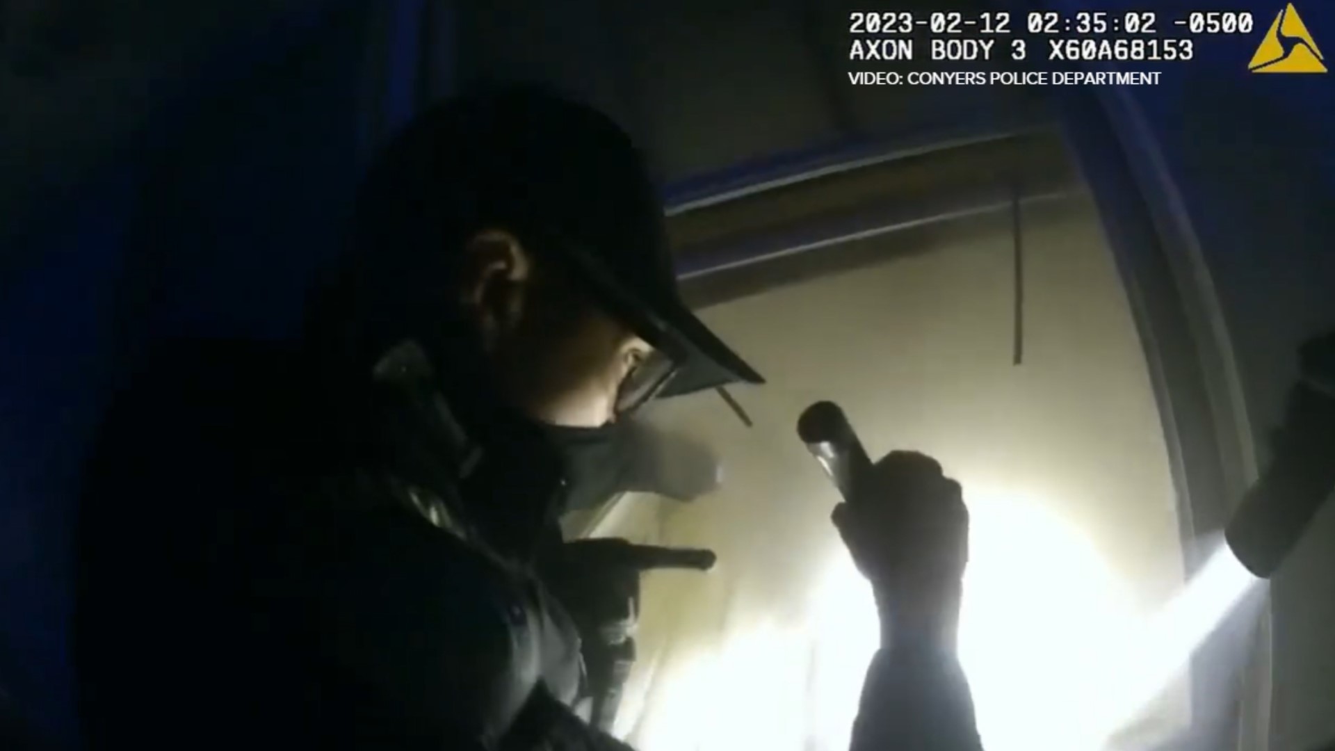 Elderly woman rescued from burning Conyers home by police | 11alive.com