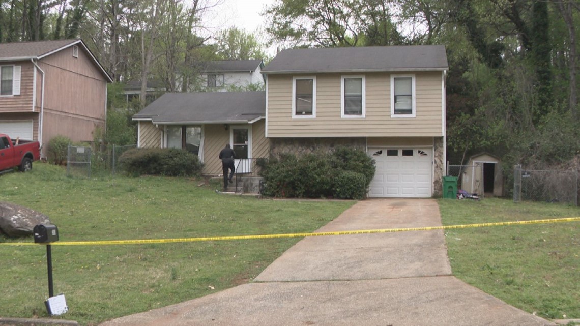 Neighbors react to boy's death in accidental shooting by brother - Vimarsana News
