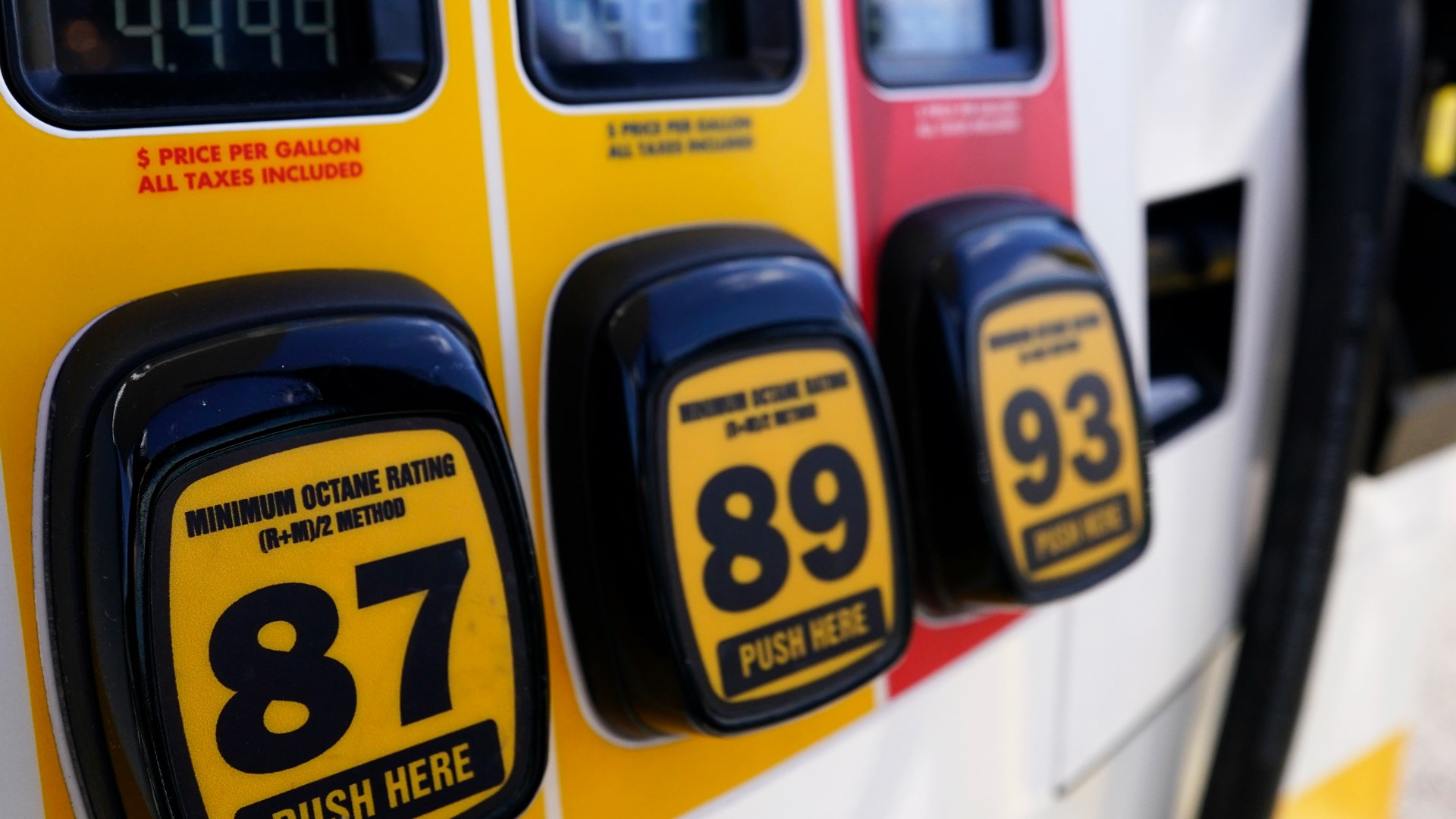 Gas prices continue to skyrocket across the U.S.
