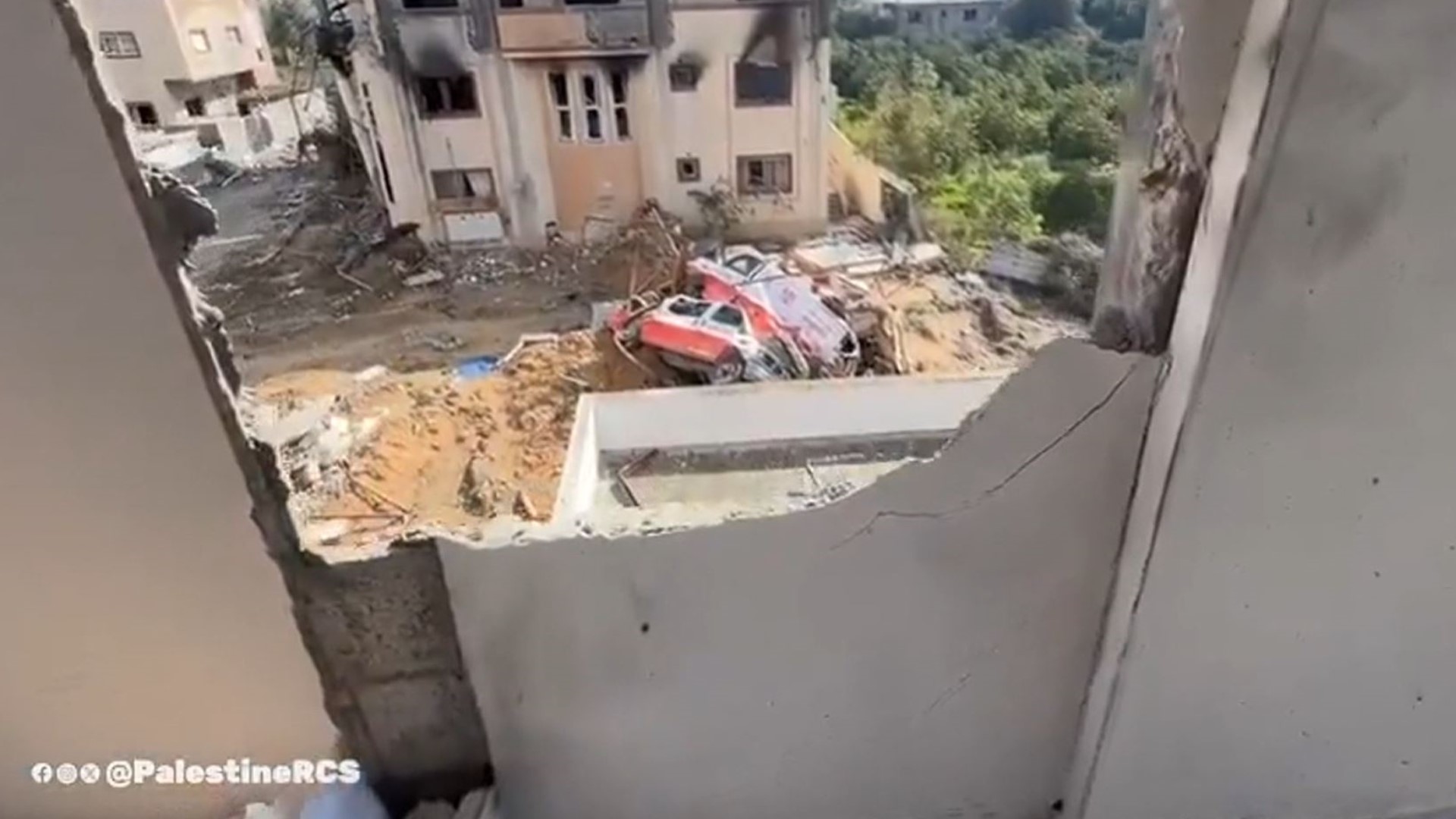 Palestinian Red Crescent Society HQ destroyed in Jabalia | Raw video |  11alive.com