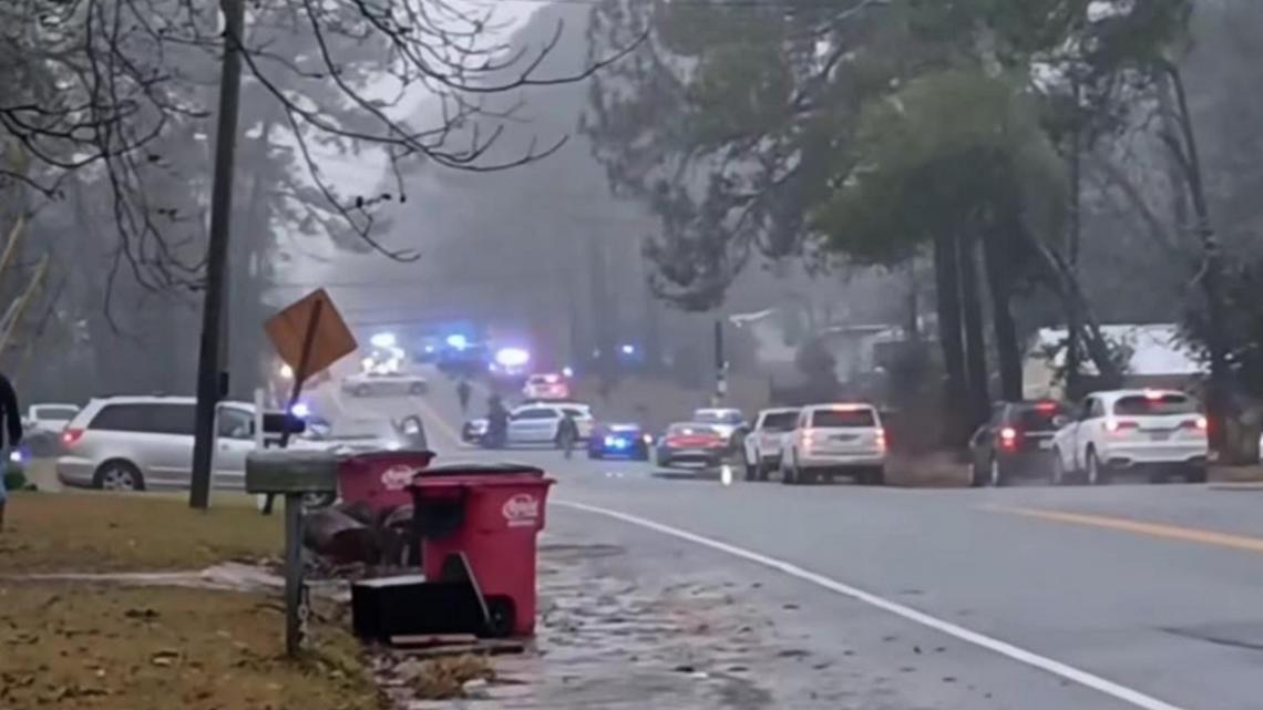 Suspect accused of shooting 2 Tifton Police officers found dead in jail: authorities