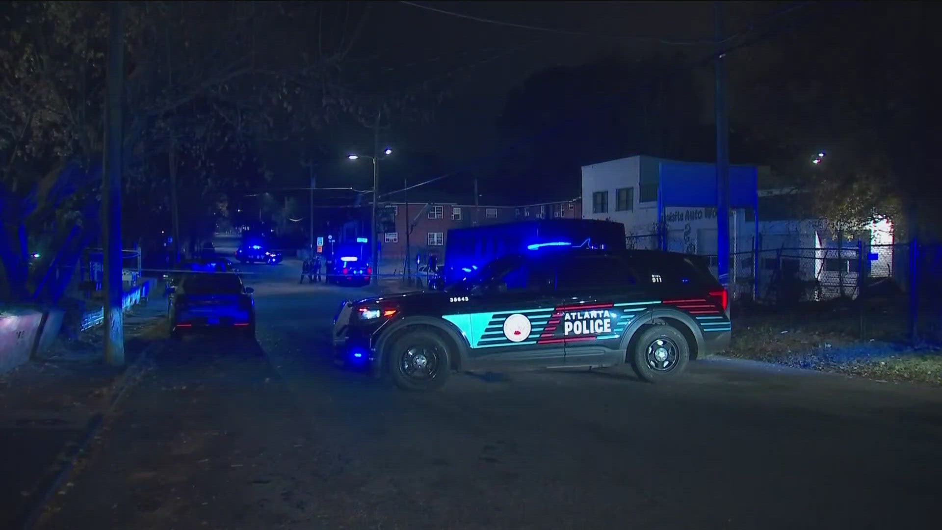 Police investigating shooting in southwest Atlanta | 11alive.com
