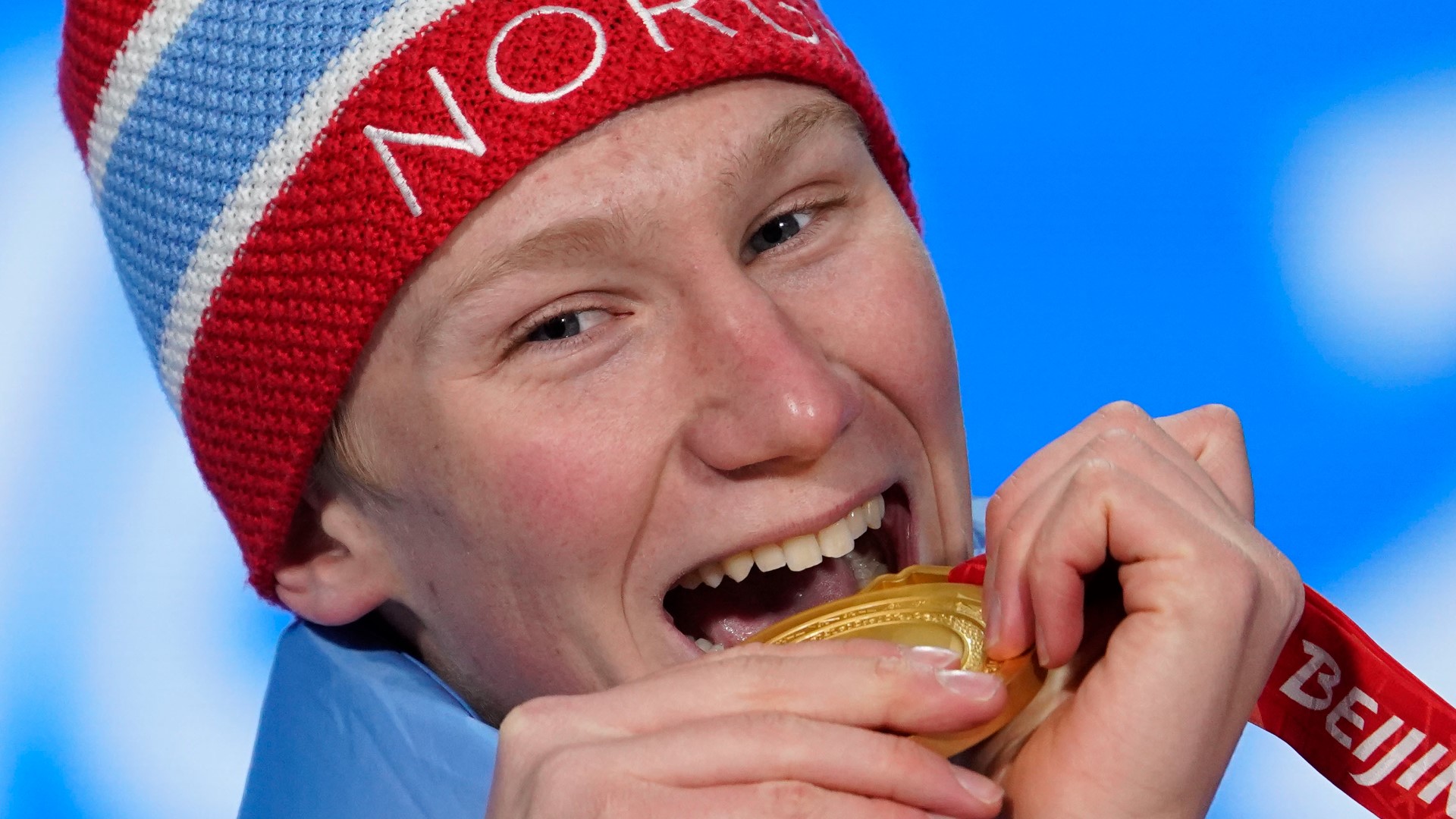 It's the iconic photo you see every Olympics.