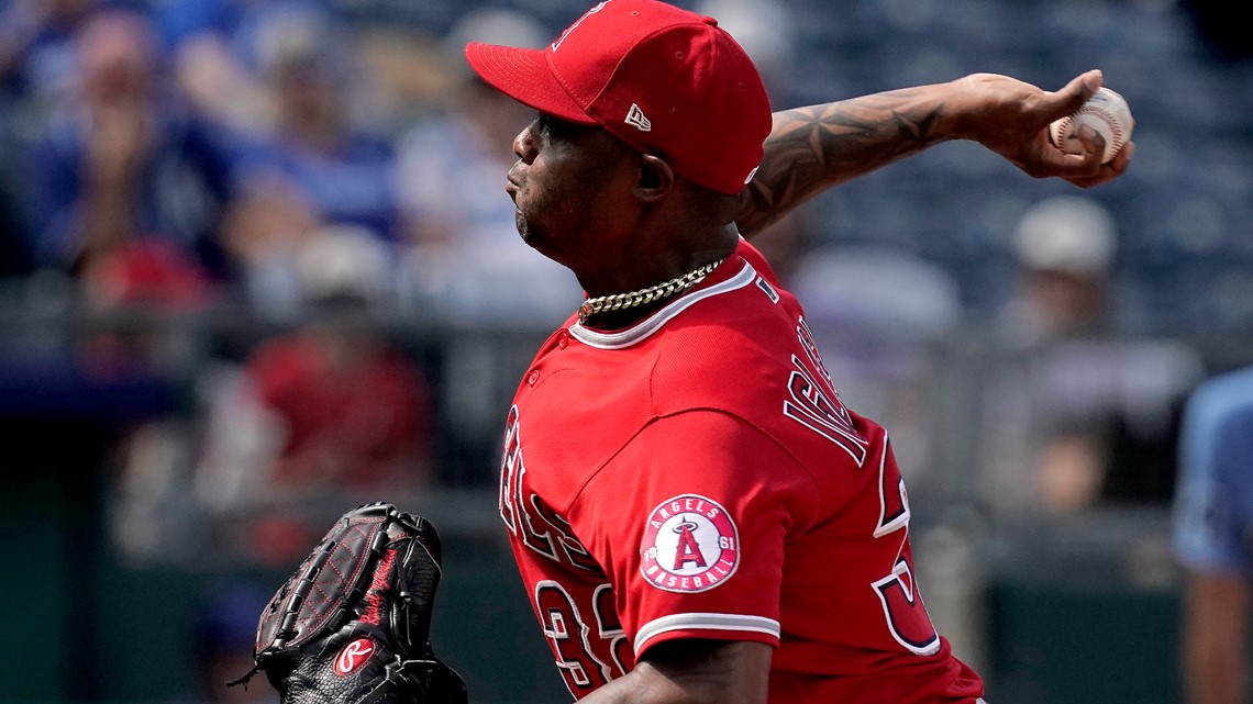 Adam Duvall To Undergo Season-Ending Wrist Surgery - MLB Trade Rumors