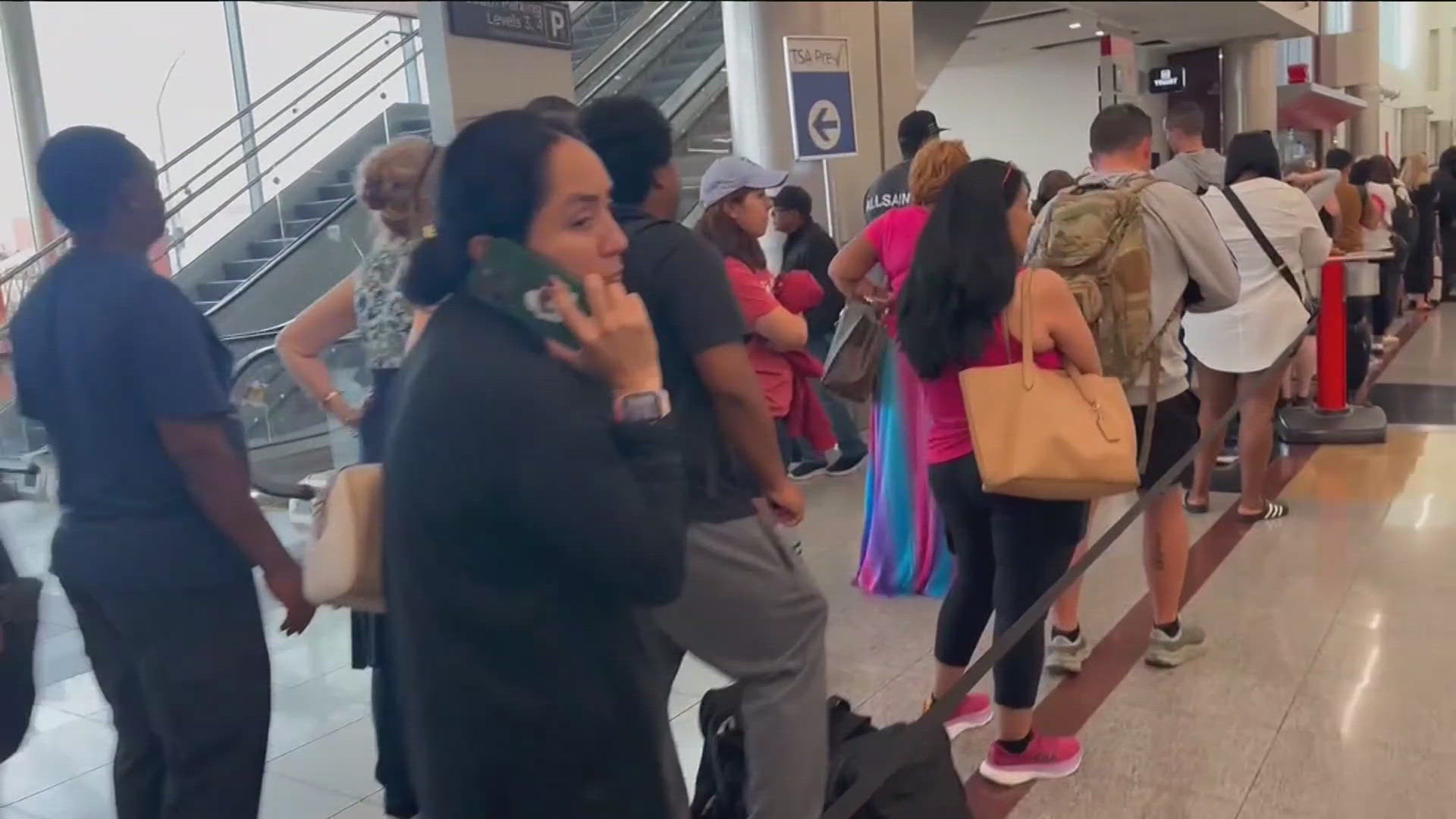 Delta passengers file class action lawsuit over recent delays