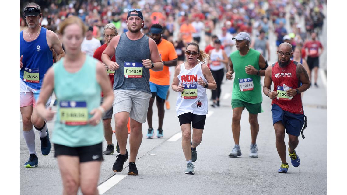 Peachtree Road Race results live stream updates