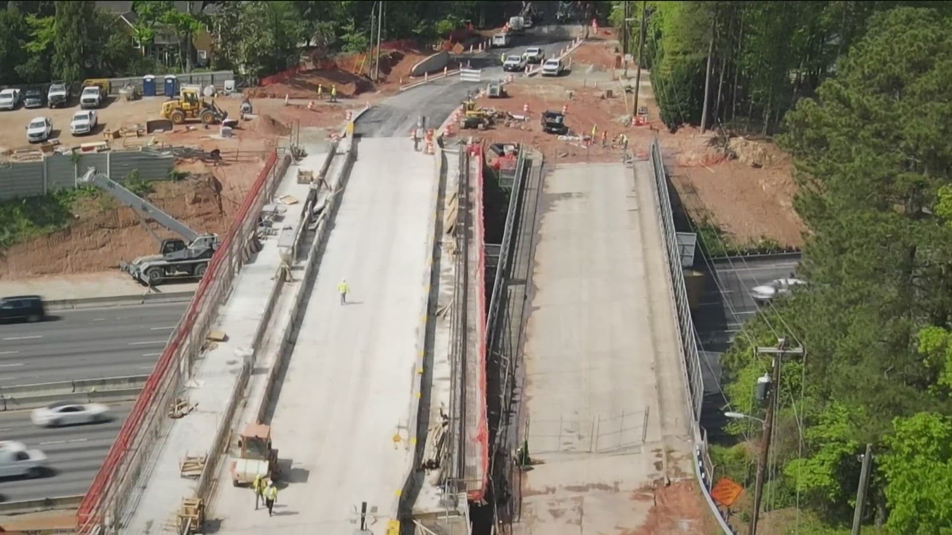 The old bridge handled roughly 19,000 trips, according to the Sandy Springs mayor.