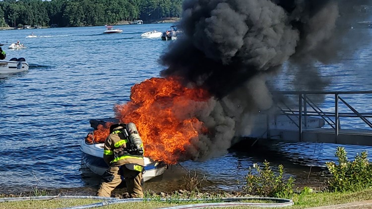 Boat 'total loss' after catching fire on Lake Lanier