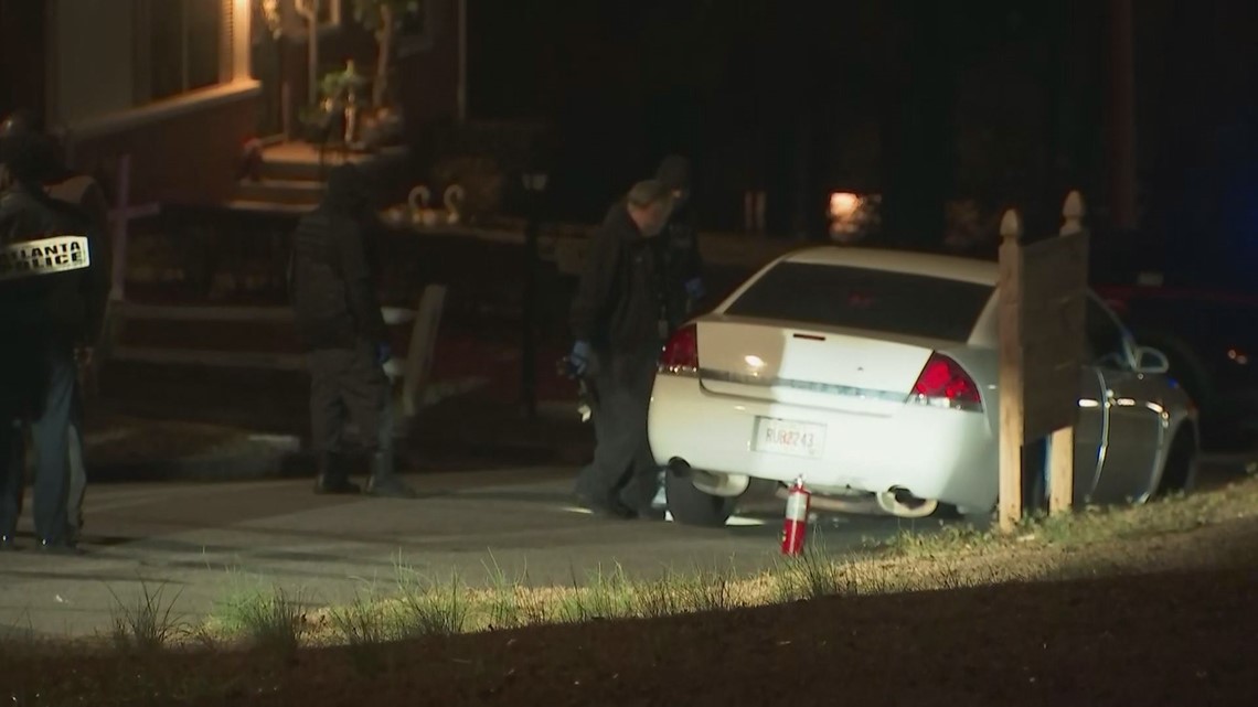 Adamsville Atlanta crime man found dead in burning car - Vimarsana News