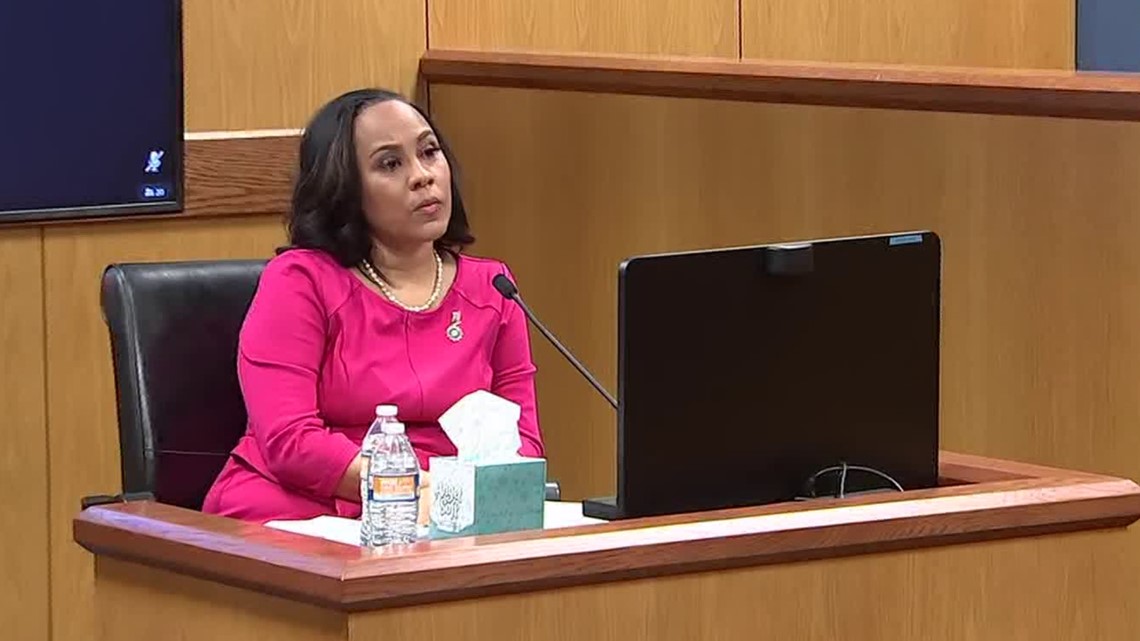 Race becomes topic at Fani Willis hearing in Fulton County - Vimarsana News