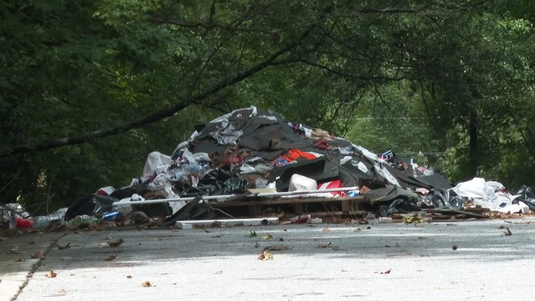 Illegal Trash Dumping In Atlanta Neighborhoods | 11alive.com