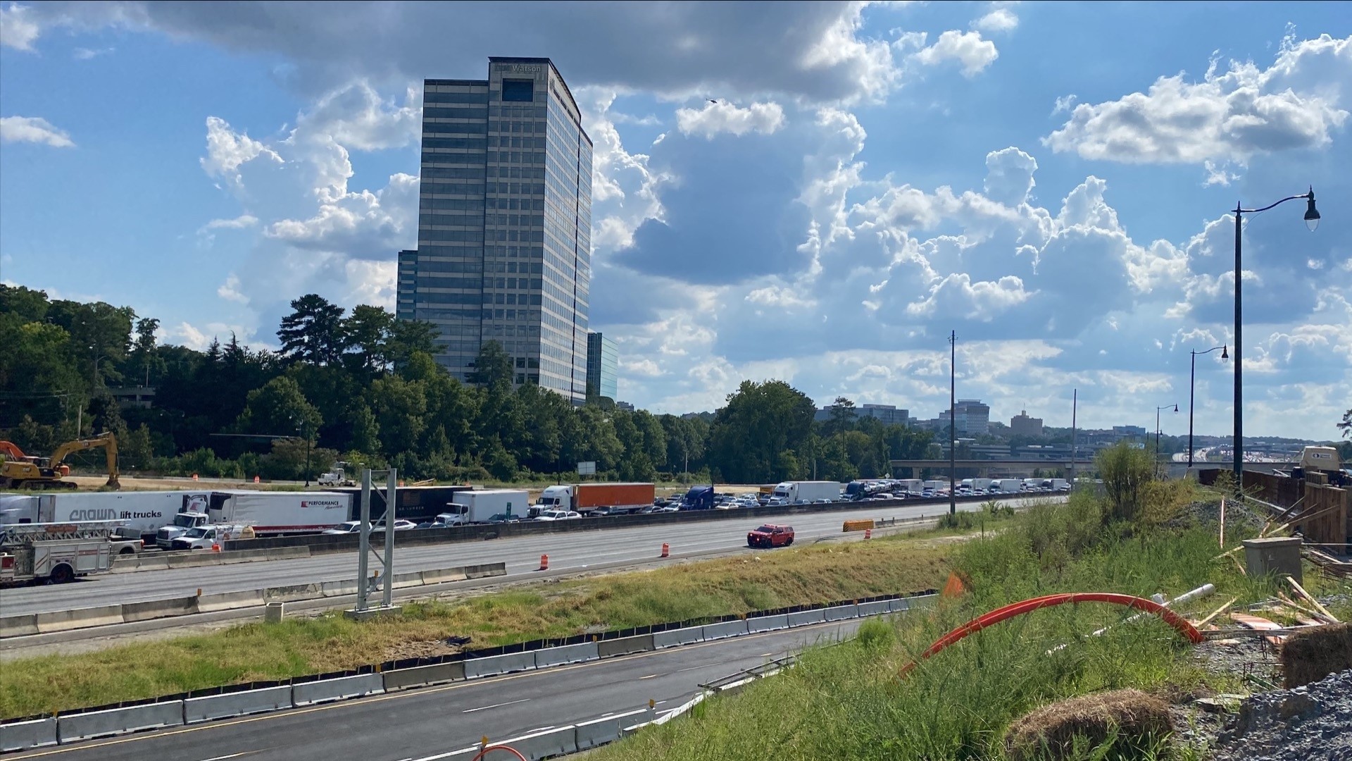 I285 Atlanta traffic | Crash near Ashford Dunwoody Road, Monday ...