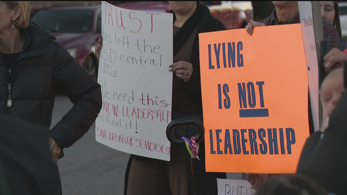 School board in Decatur under fire after videos circulating shows they may have lied about closure