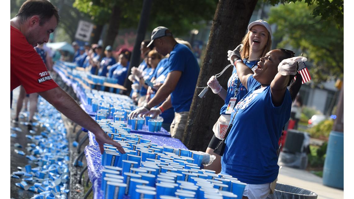 Peachtree Road Race results live stream updates