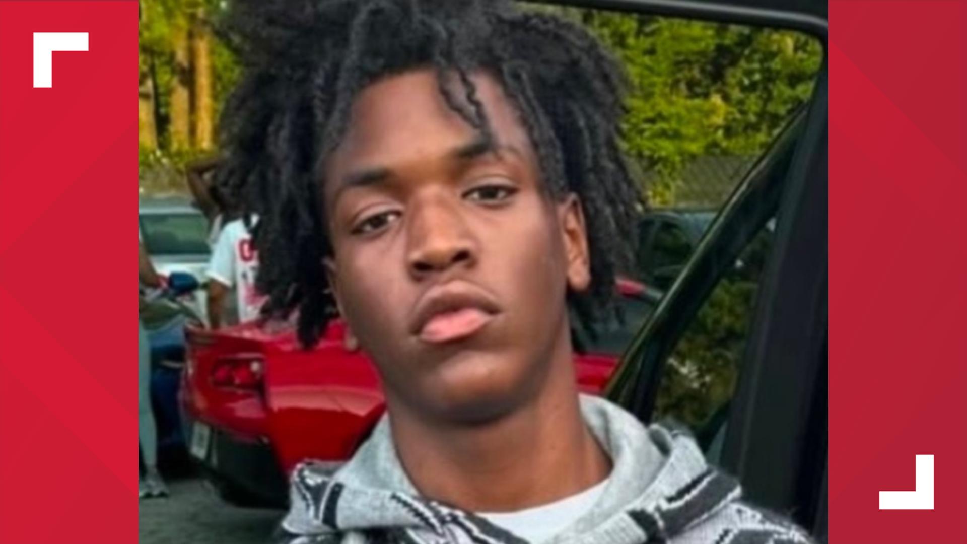 Authorities searching for metro Atlanta man wanted for murder | 11alive.com
