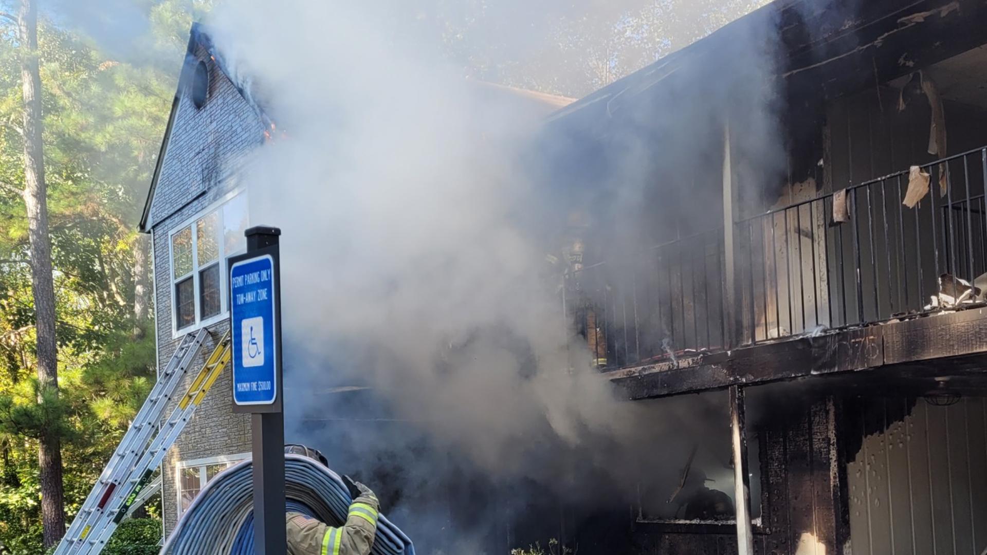 Families displaced in Gwinnett County apartment fire | 11alive.com