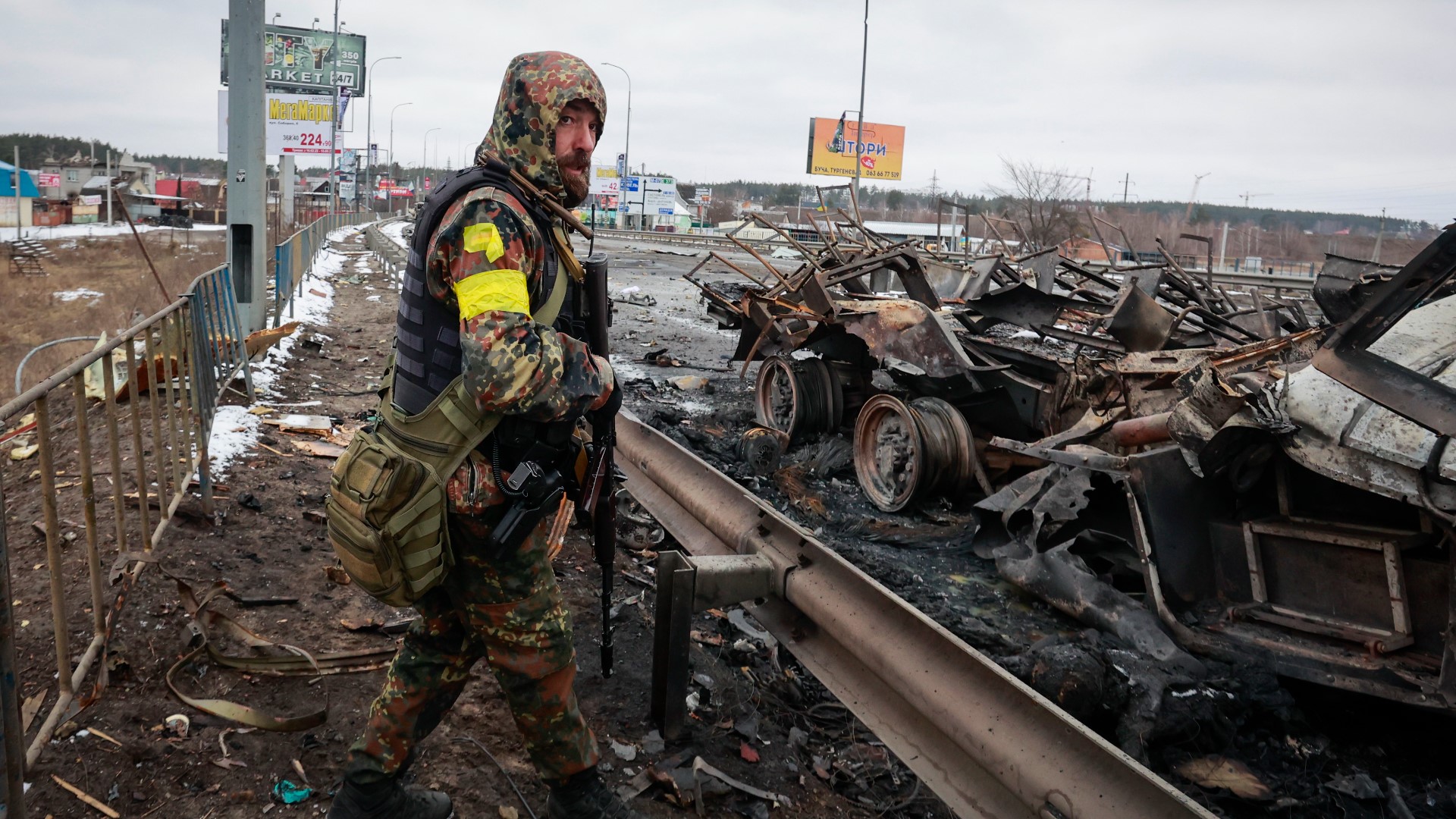 Russian troops continue to turn-up the pressure on soldiers and volunteer fighters in Ukraine.