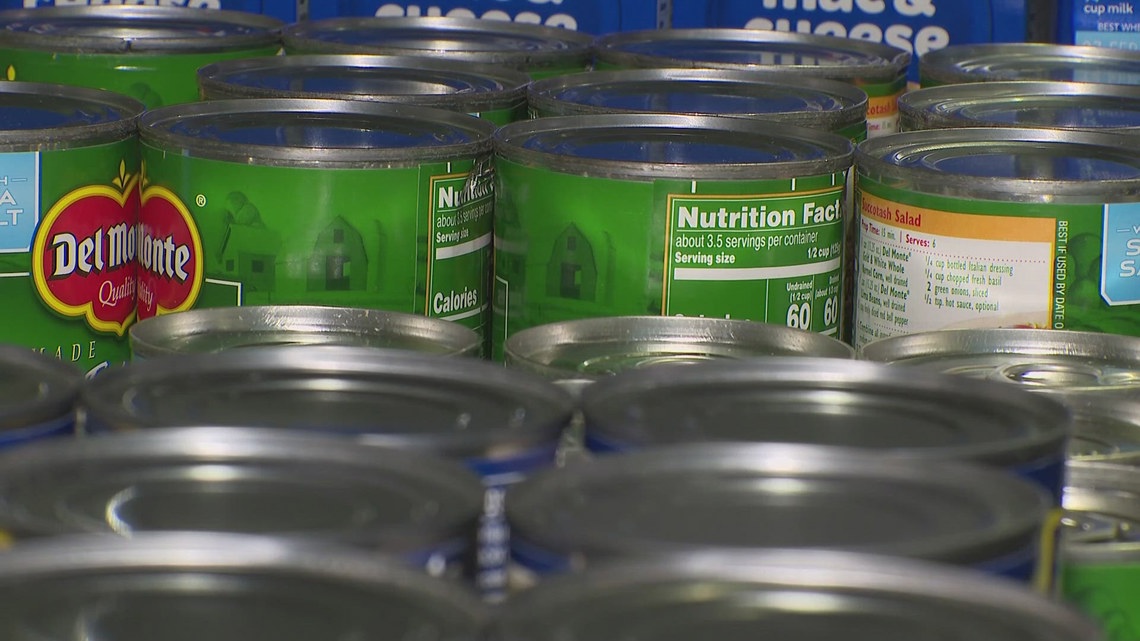An Atlanta university helps students struggling with food insecurity receive groceries