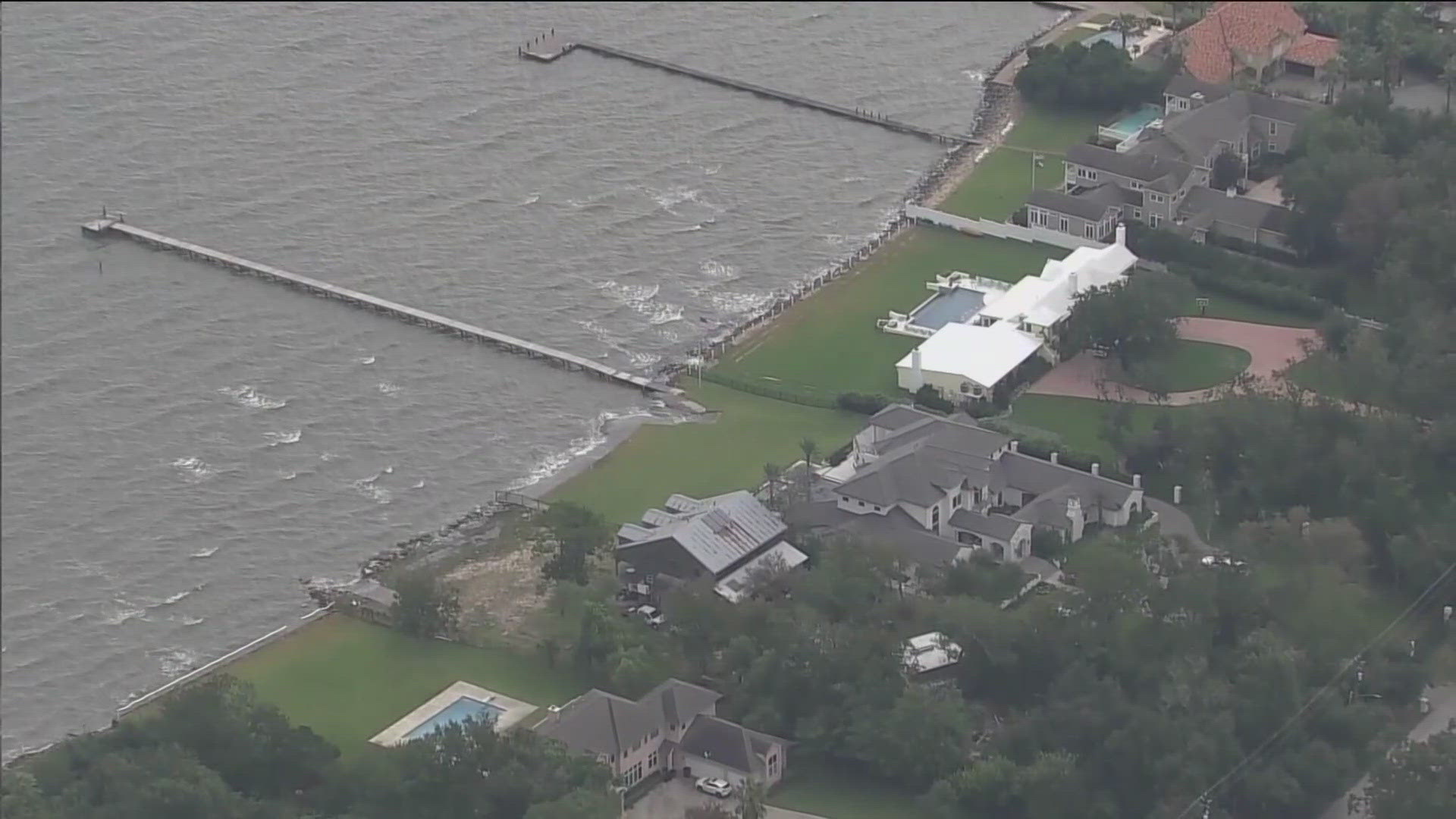 The hurricane is expected to hit the Louisana coast, making landfall as a Category 1.