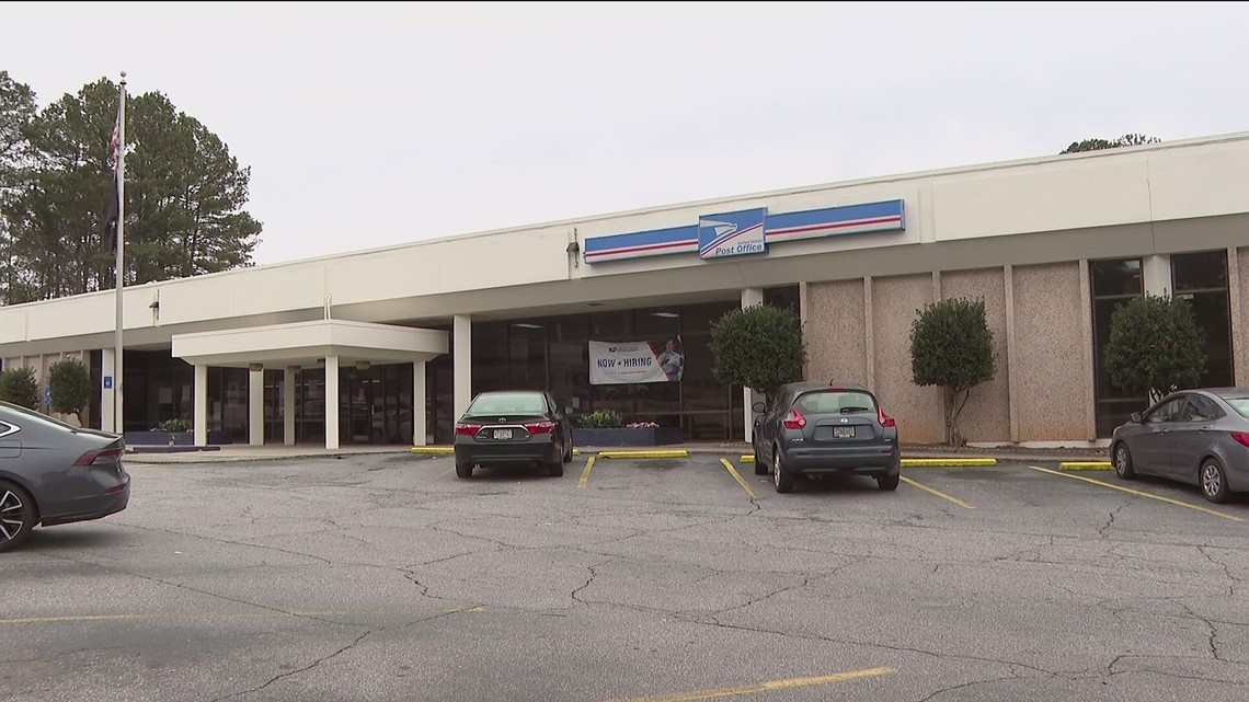 Smyrna post office allegedly had no heat for weeks, customer says