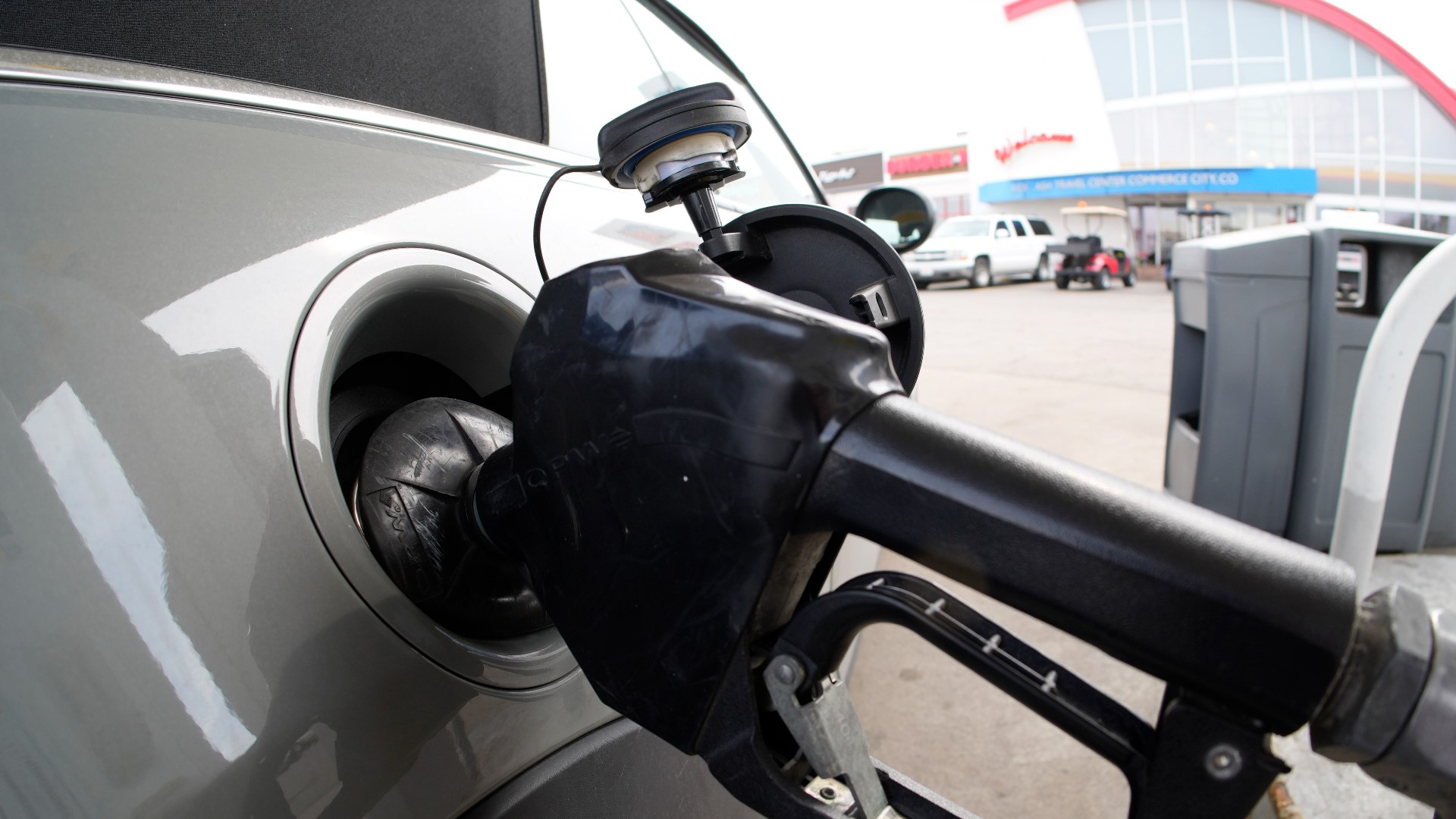 It now costs an average of $45.15 to fill a 15-gallon tank of gas, meaning Georgians are paying almost $5 more to fill up compared to a year ago, AAA reports.