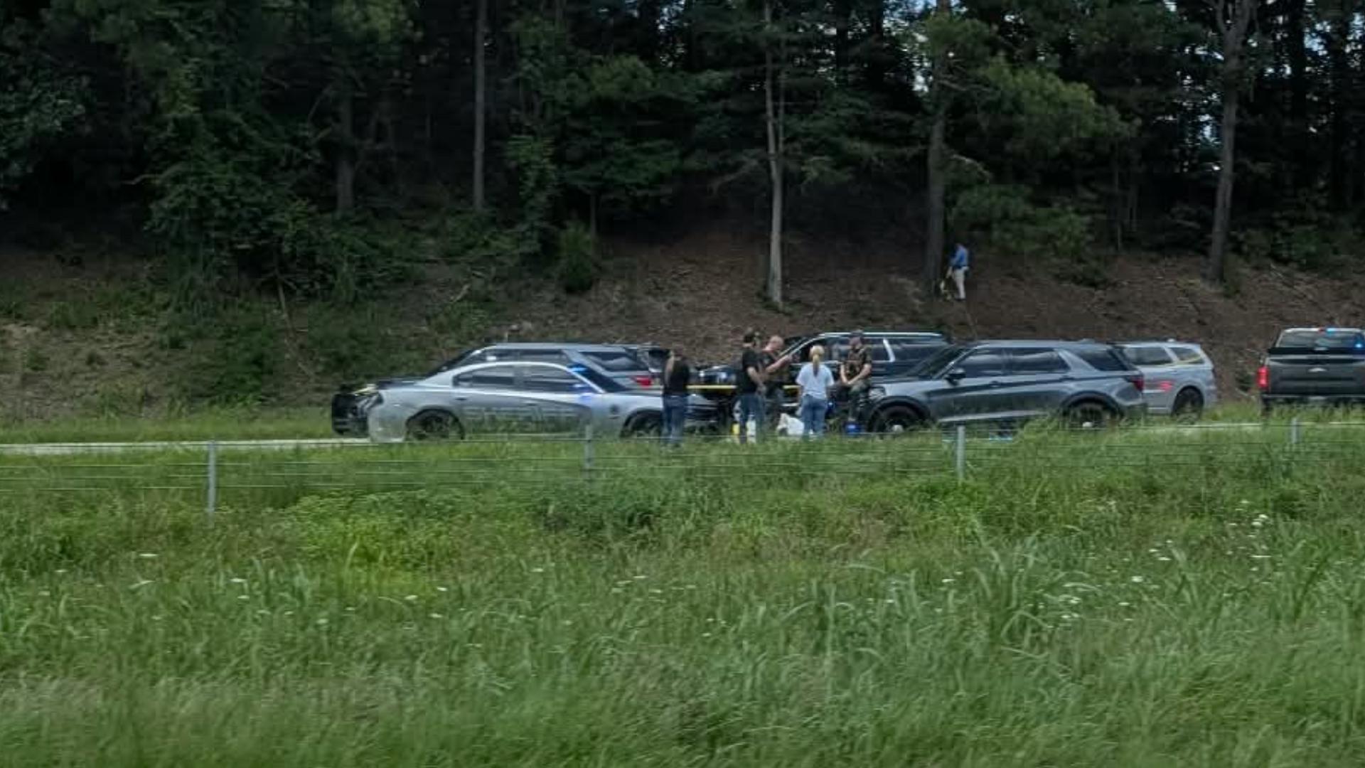 Road Atlanta Racing Line Coweta County deputies fatally shoot suspect on Interstate 85 | 11alive.com