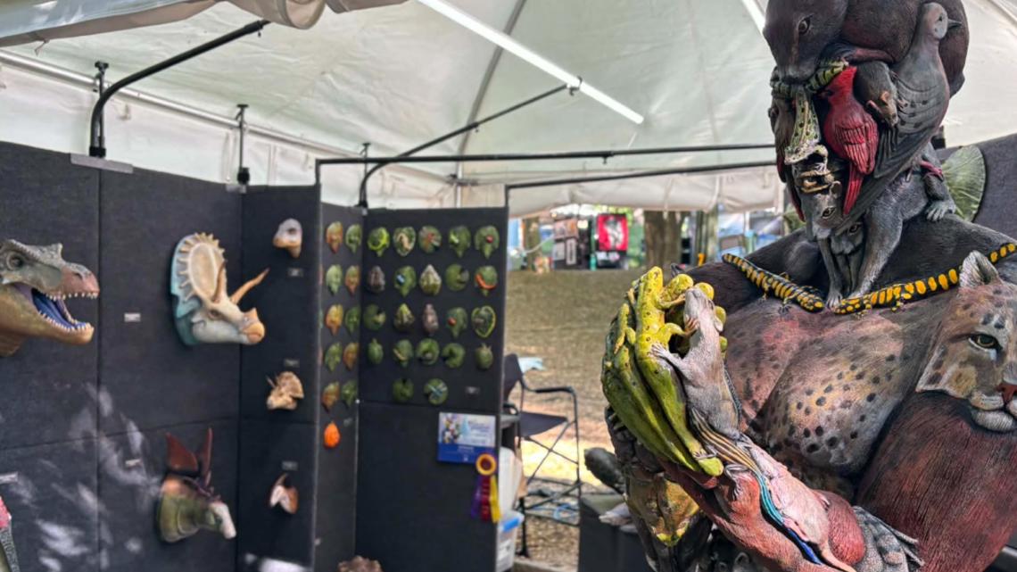 ‘The show supports us’: Artists, visitors turn out for day two of Atlanta Dogwood Festival