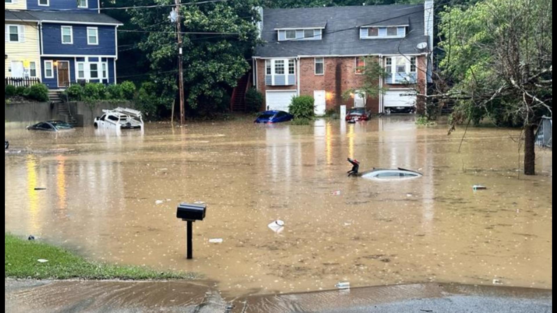 i-285-shut-down-after-flash-flooding-11alive