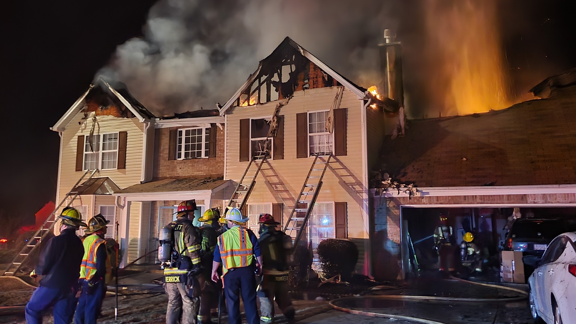 29 firefighters respond to Gwinnett County home in flames | 11alive.com