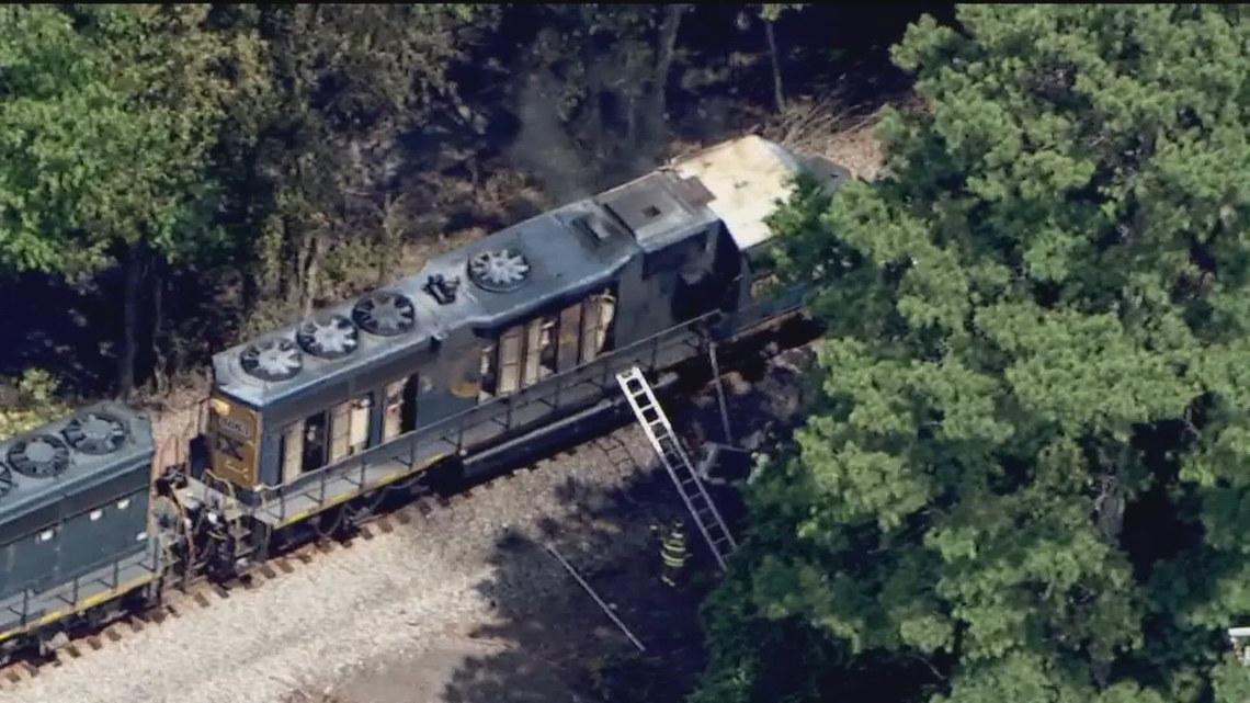 Train bursts into flames after - F41cbdae E310 4f86 87d2 7bfb8cf410b0 1140x641 