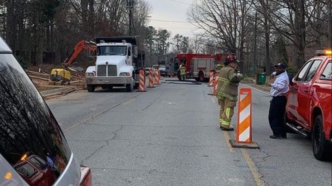 Gas leak reported at Tilly Mill Road near Womack Road in Dunwoody