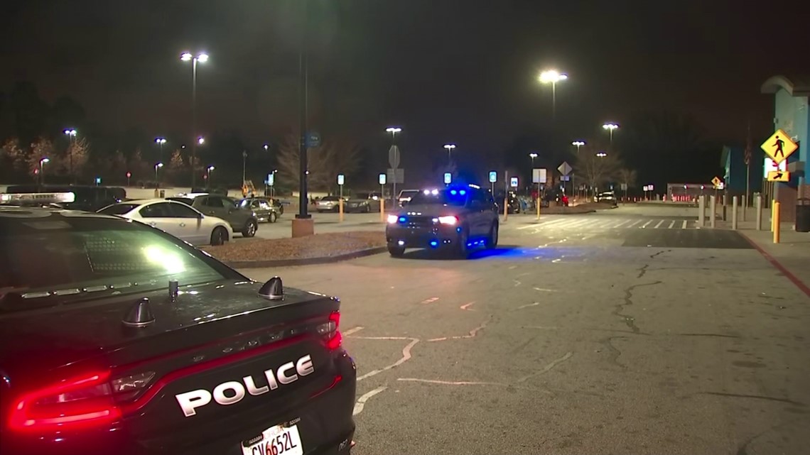 Walmart South Fulton Cascade Road shooting in parking lot