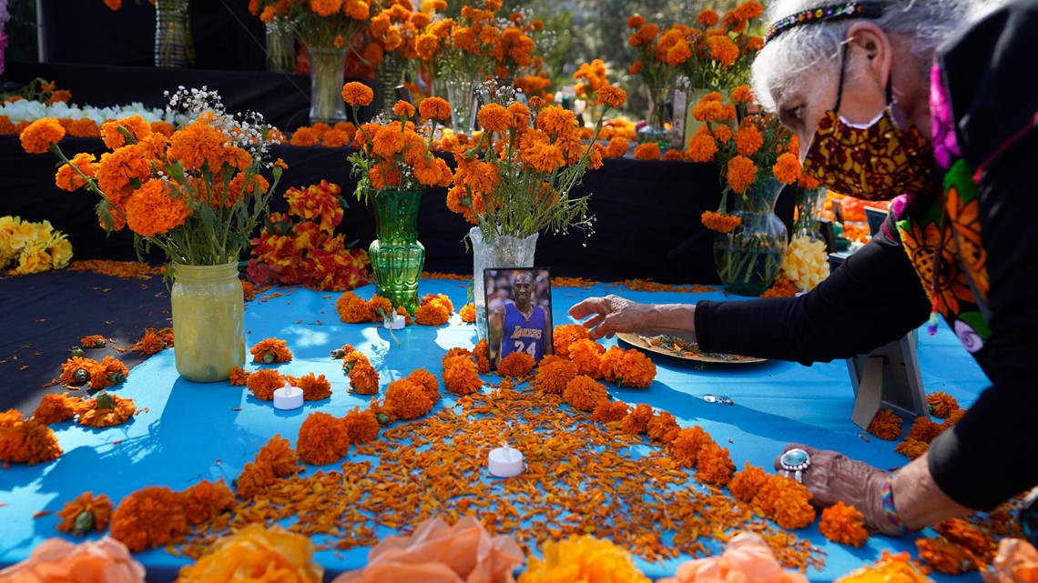 How to make an ofrenda, or altar, for Día de los Muertos : NPR