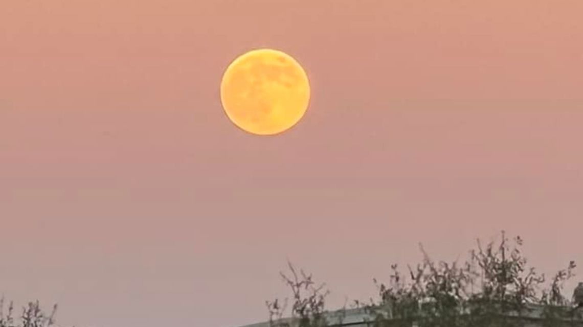 Gridlock Guy: Do full moons really cause bad traffic? A recent rush hour put that to the test