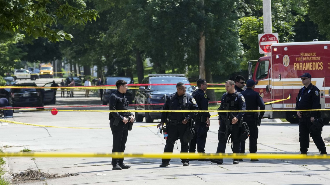 Columbus police officers involved in fatal shooting near RNC | 11alive.com
