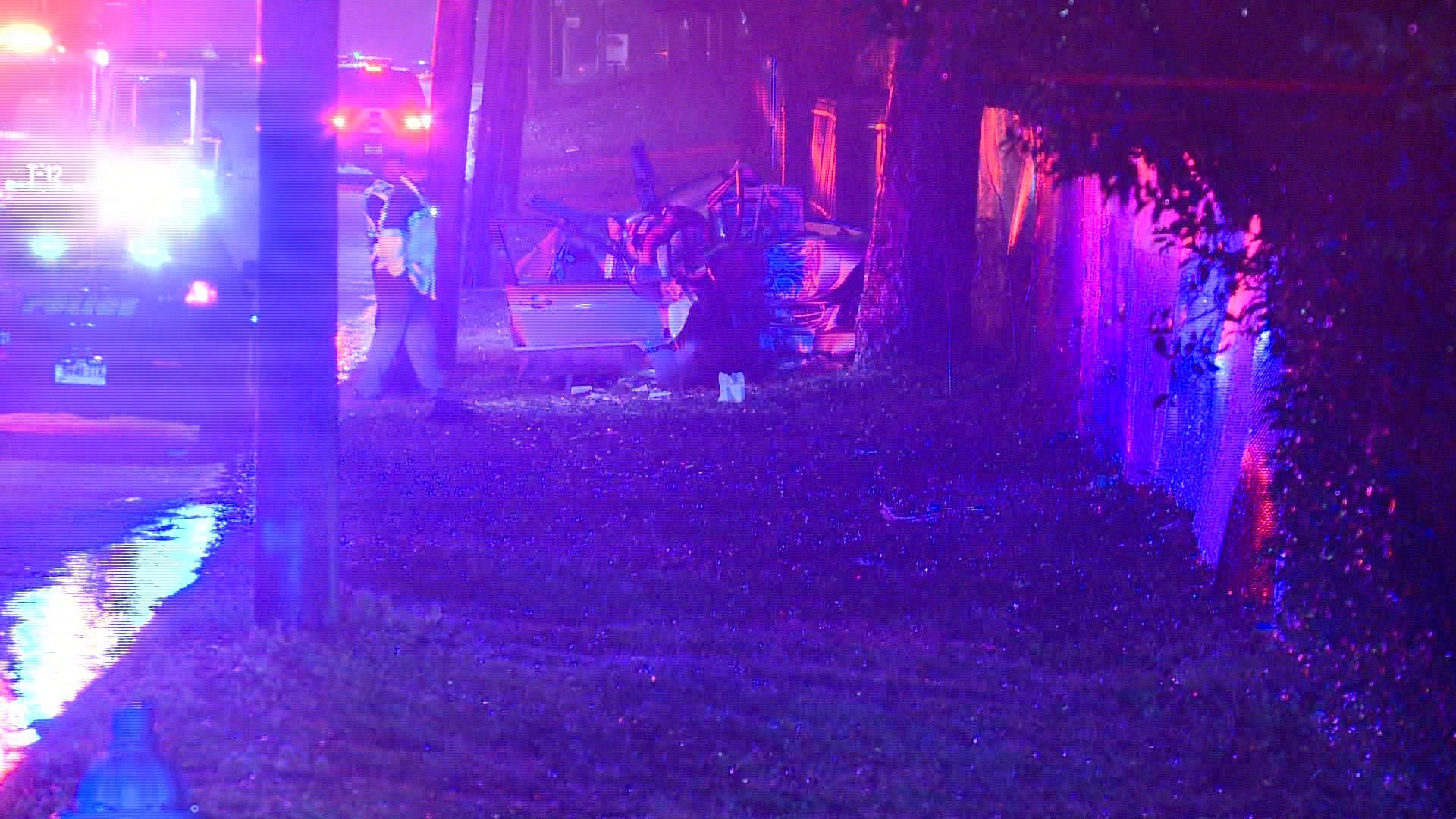 Girl killed, baby critical after car crashes into tree in DeKalb County ...