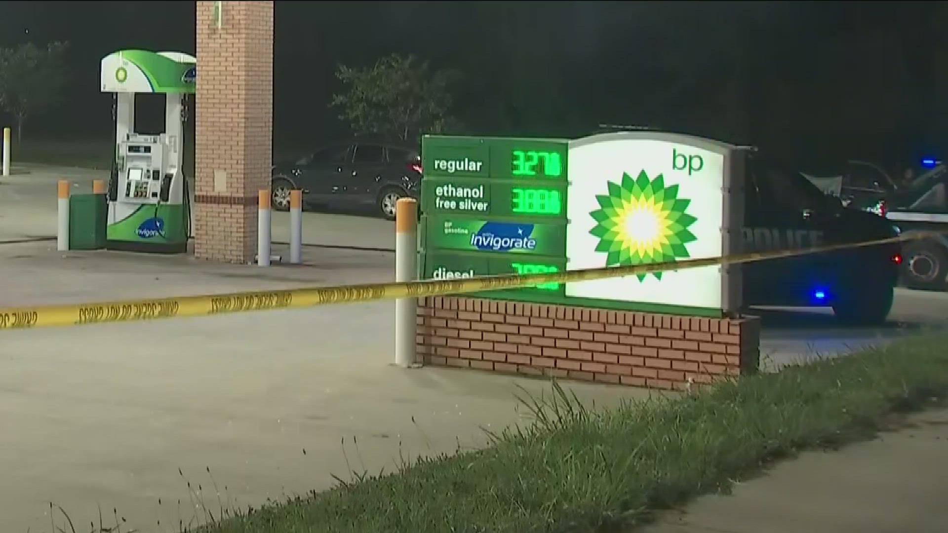 Police said the shooting happened around 2 a.m. at the gas station located at 2155 Flat Shoals Road just north of Interstate 20 .