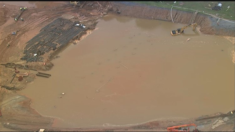 Six Flags White Water Affected By Cobb County Water Main Break ...